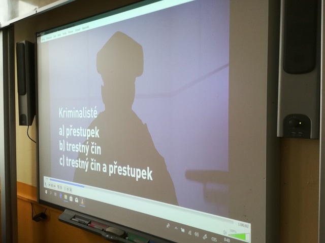 Protidrogový vlak_3.jpg