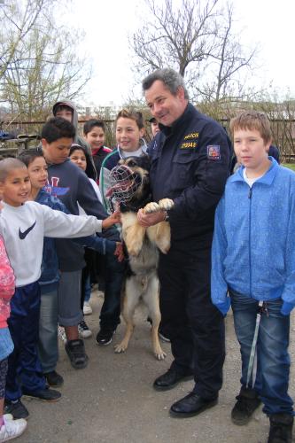 Psovodi - 8.4.2011 - Zvláštní škola