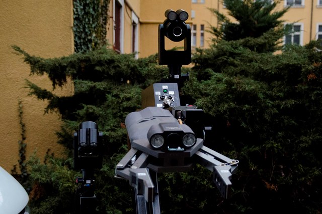 Pyrotechnický robot tEODor06