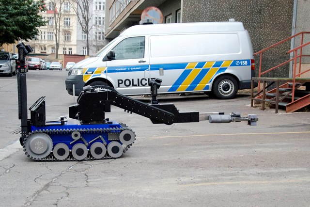 Pyrotechnický robot tEODor26