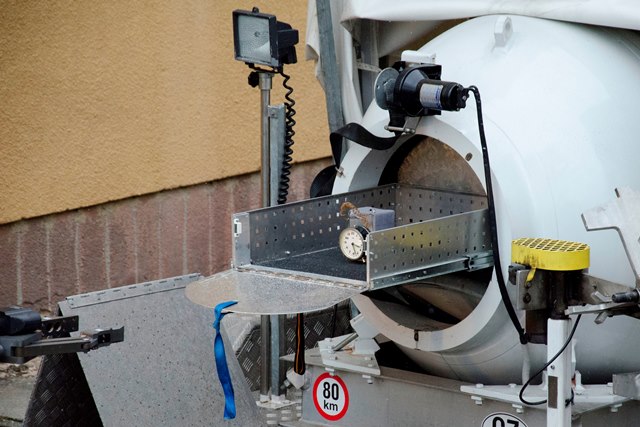 Pyrotechnický robot tEODor35