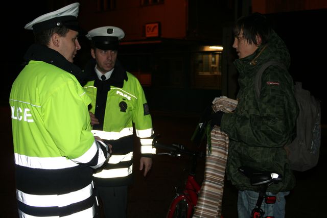 Reflexní pásky pro cyklisty.jpg