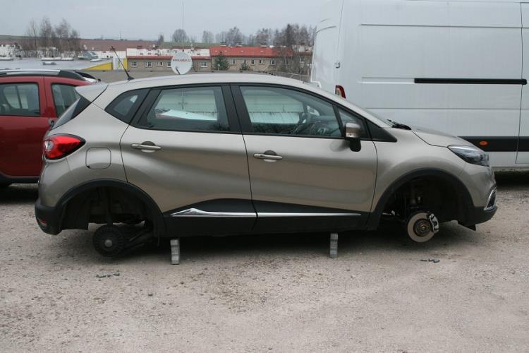 Renault2.