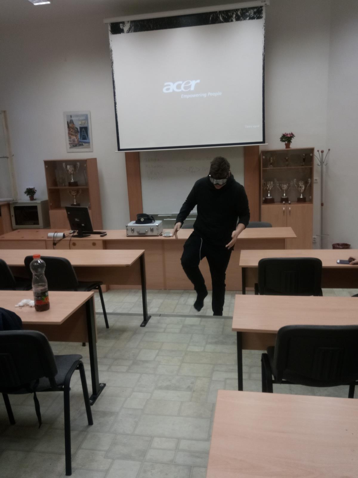 SŠOS Keplerova návykové látky