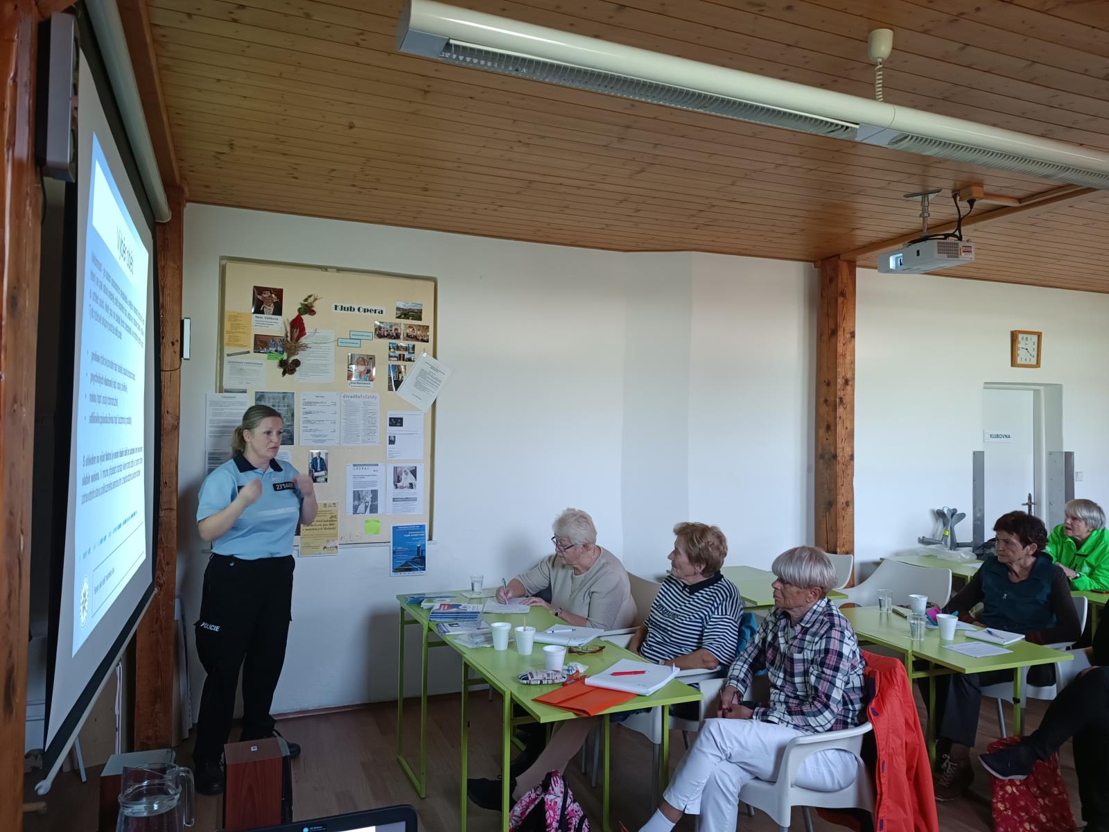 Senior akademie