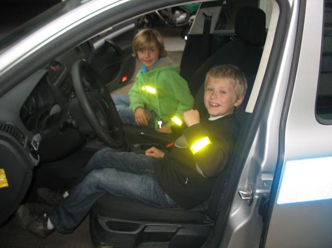 Školáci mezi policisty