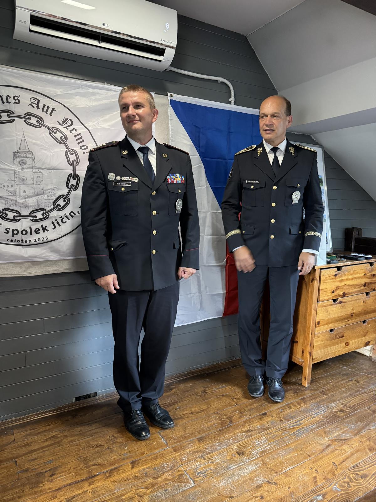 Slavnostní akt - policejní pochod