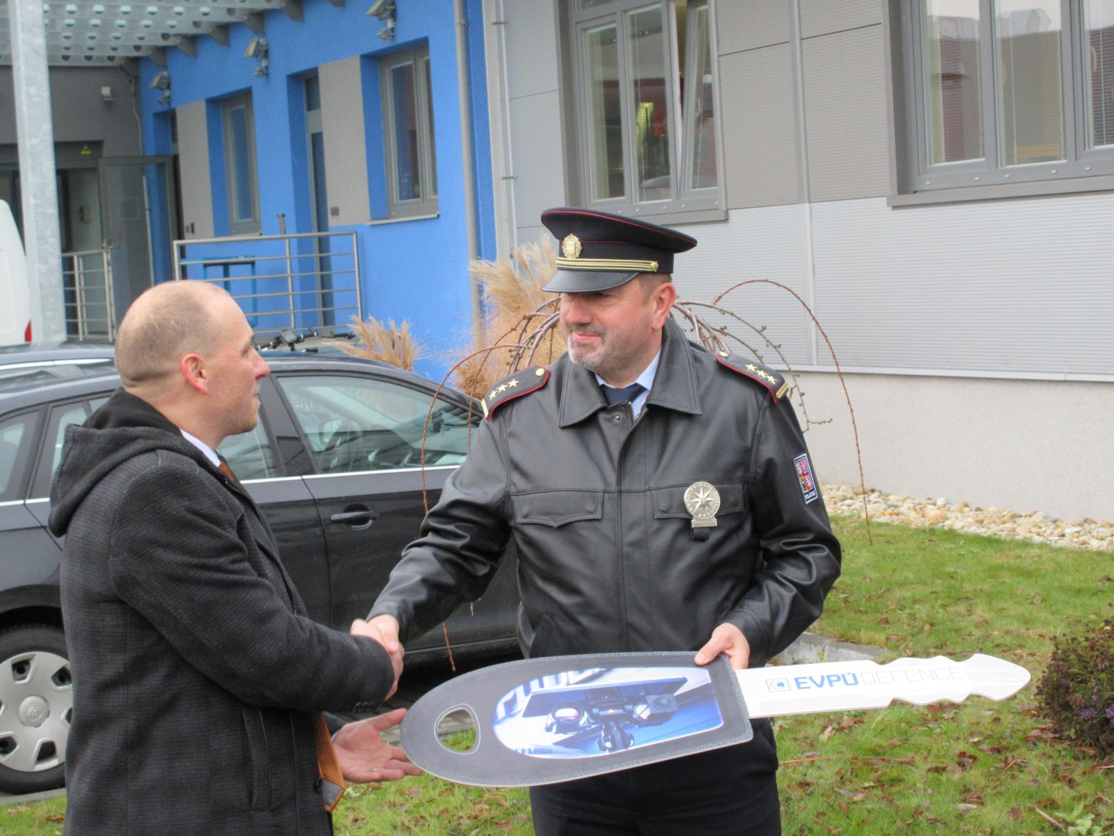 Slavnostní předání nových termovizí v Uherském Hradišti