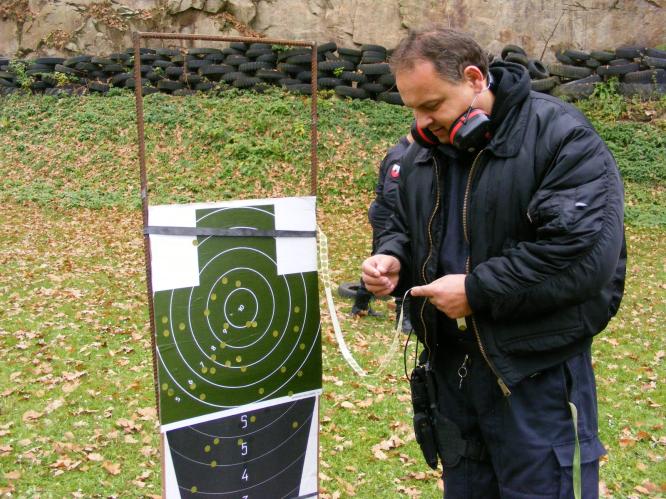 Služební příprava policistů.jpg