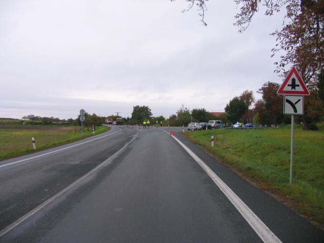 Smrtelná nehoda Mikulov 4.jpg