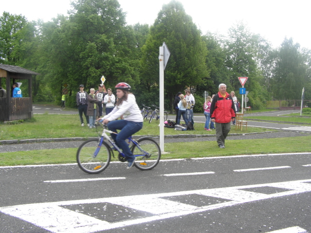 Soutěž cyklistů na dopravním hřišti