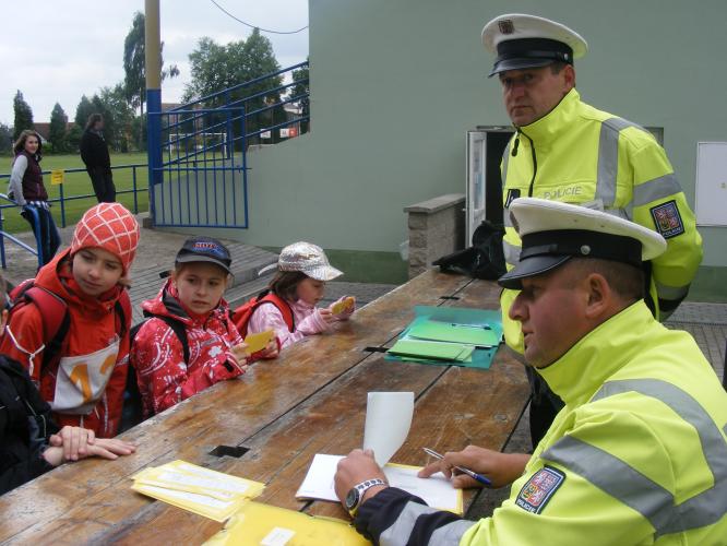 Soutěž mladých zdravotníků i mladých hasičů.JPG