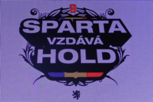 Sparta vzdává hold 1