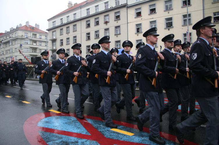 Speciální pořádková jednotka - pochod 6