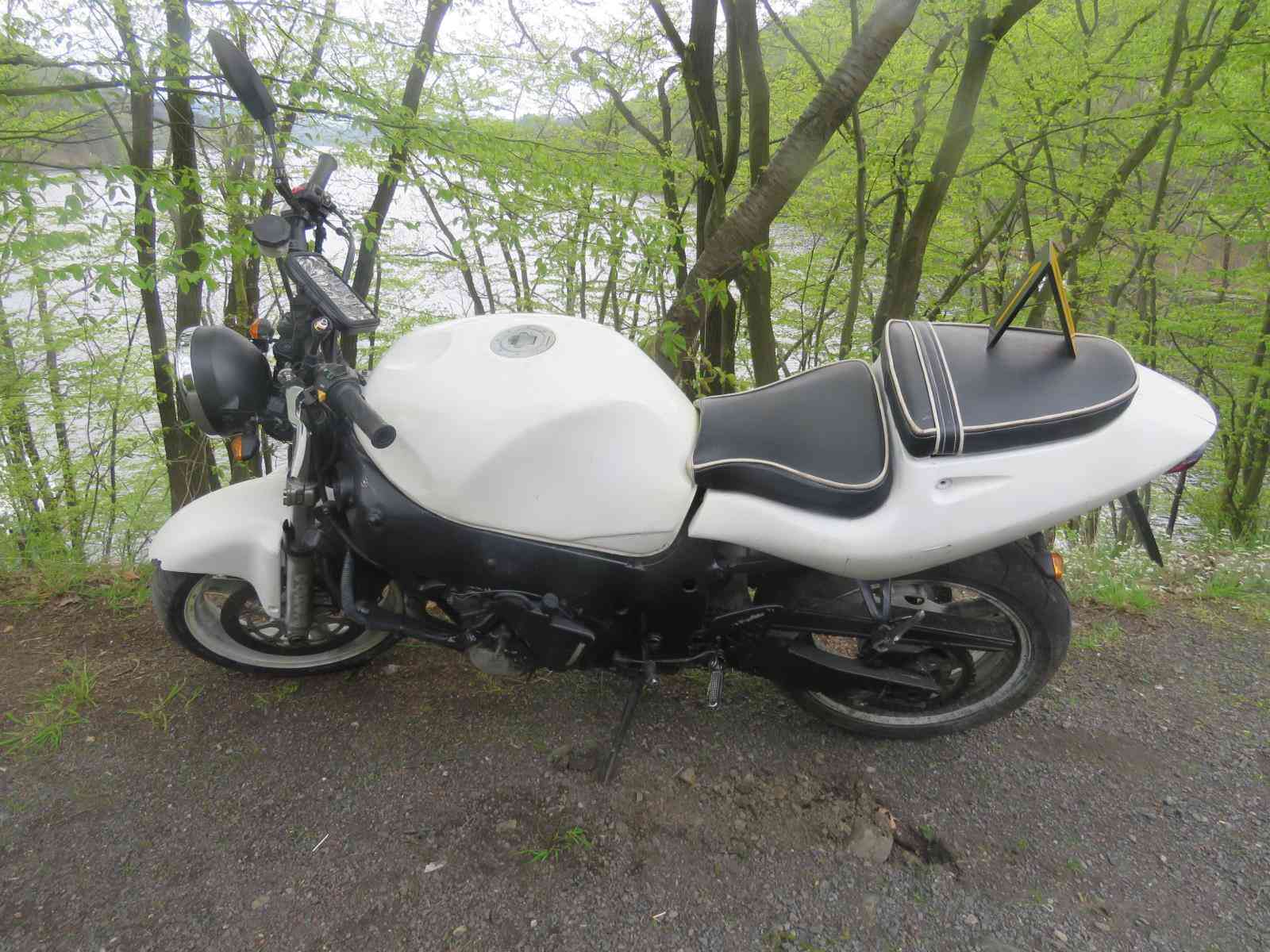 Štěchovice - motocykl boční pohled