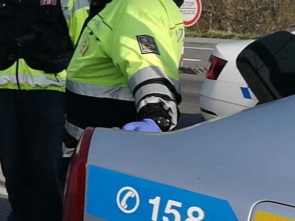 Stop policie