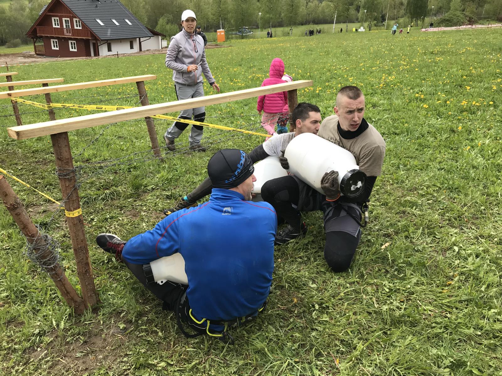 Šumaman 2019 poslední stanoviště barely a jeviště.JPG