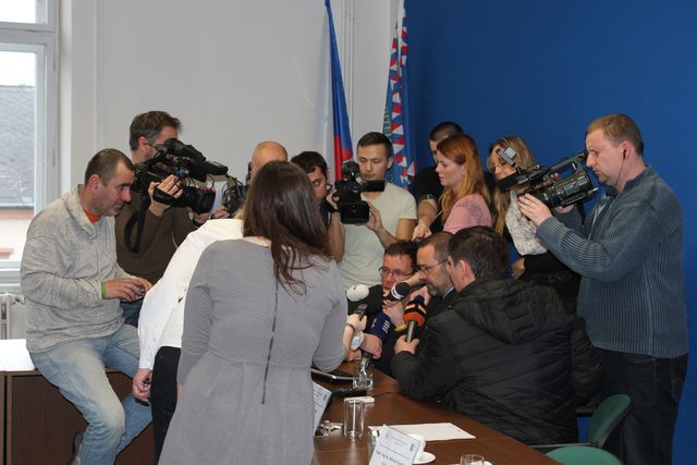 Tisková konference 5.JPG
