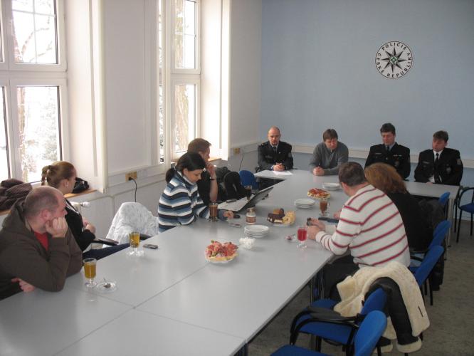 Tisková konference na policii v Trutnově