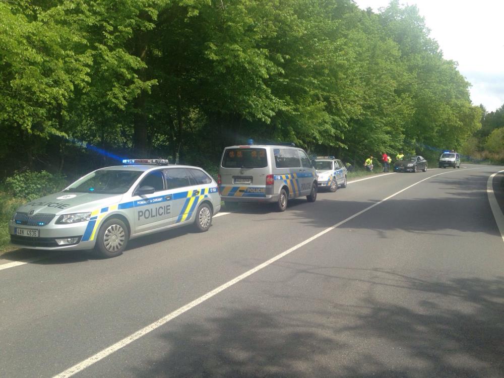 Ujíždějící motorkář