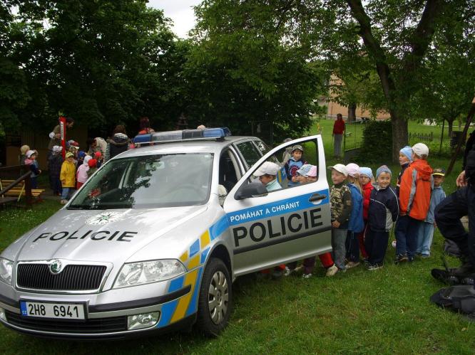 Ukázka policejního vozidla