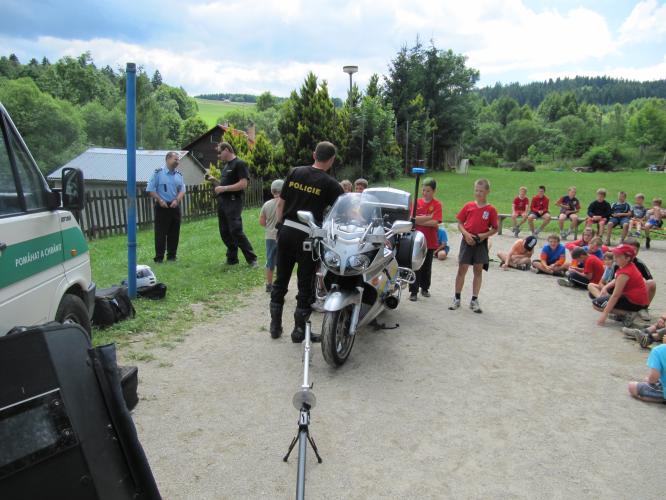 Ukázka služebního motocyklu Yamaha 1300