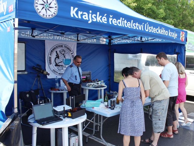 Ukázky činnosti kriminalistických techniků