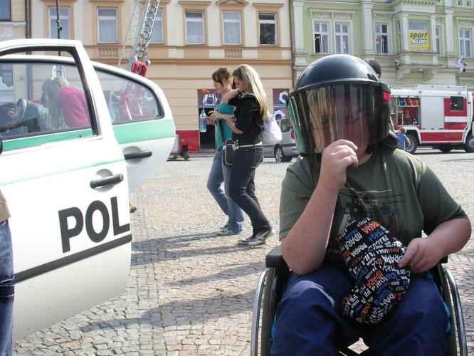 V policejním