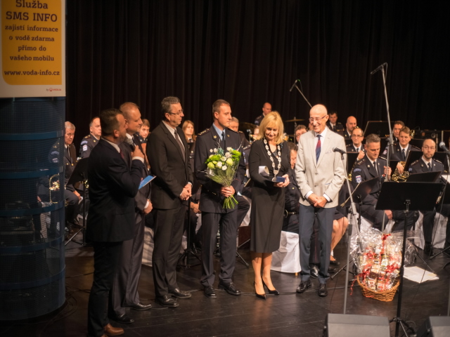 Vánoční benefiční koncert