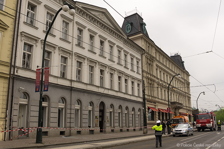 Výbuch 009
