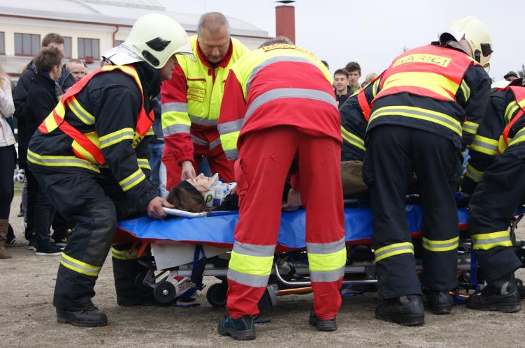 ZR18.10.simulace ošetření zraněných