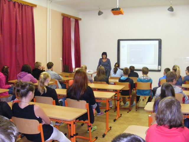ZŠ Horní Planá 8.-9. třída - 1.JPG