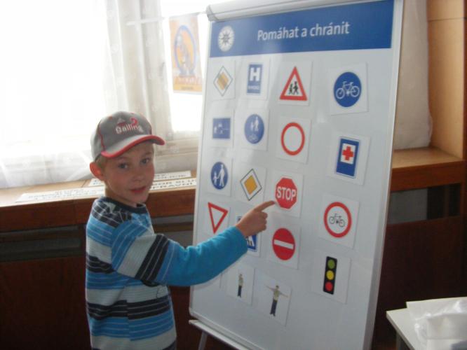 ZŠ Husova na ÚO PČR Tábor - 2. 6. 2011 - 08.jpg