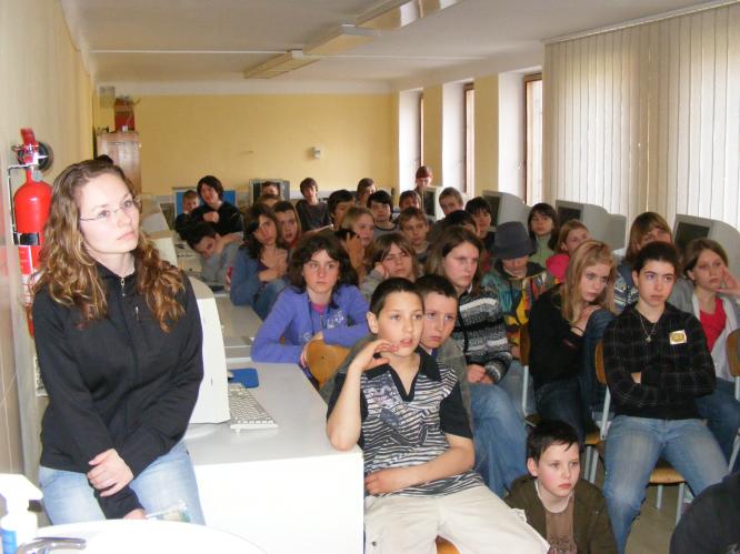 ZŠ Poříčany 6.7.třída 004.jpg