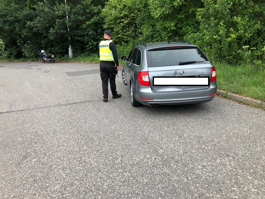 Začínající policisté školáci
