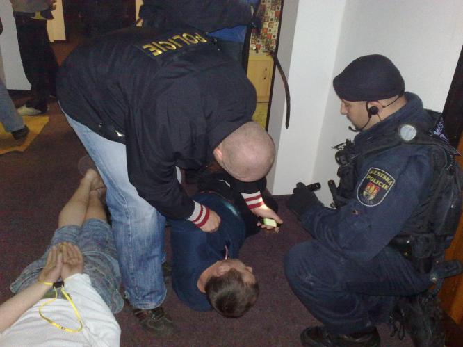 Zadržení-2.jpg