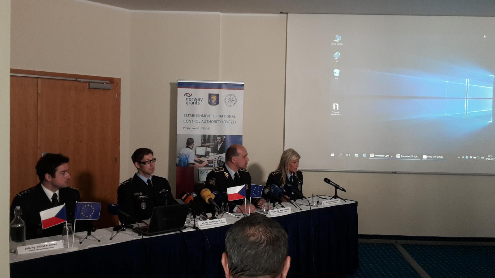 Zahájení tiskové konference 27.3.2017