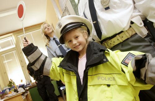 Základní škola ZÁVODU MÍRU 23.11.2009.