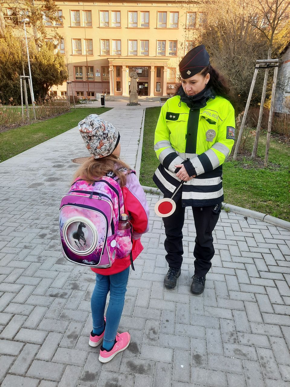 Zebra se za tebe nerozhlédne