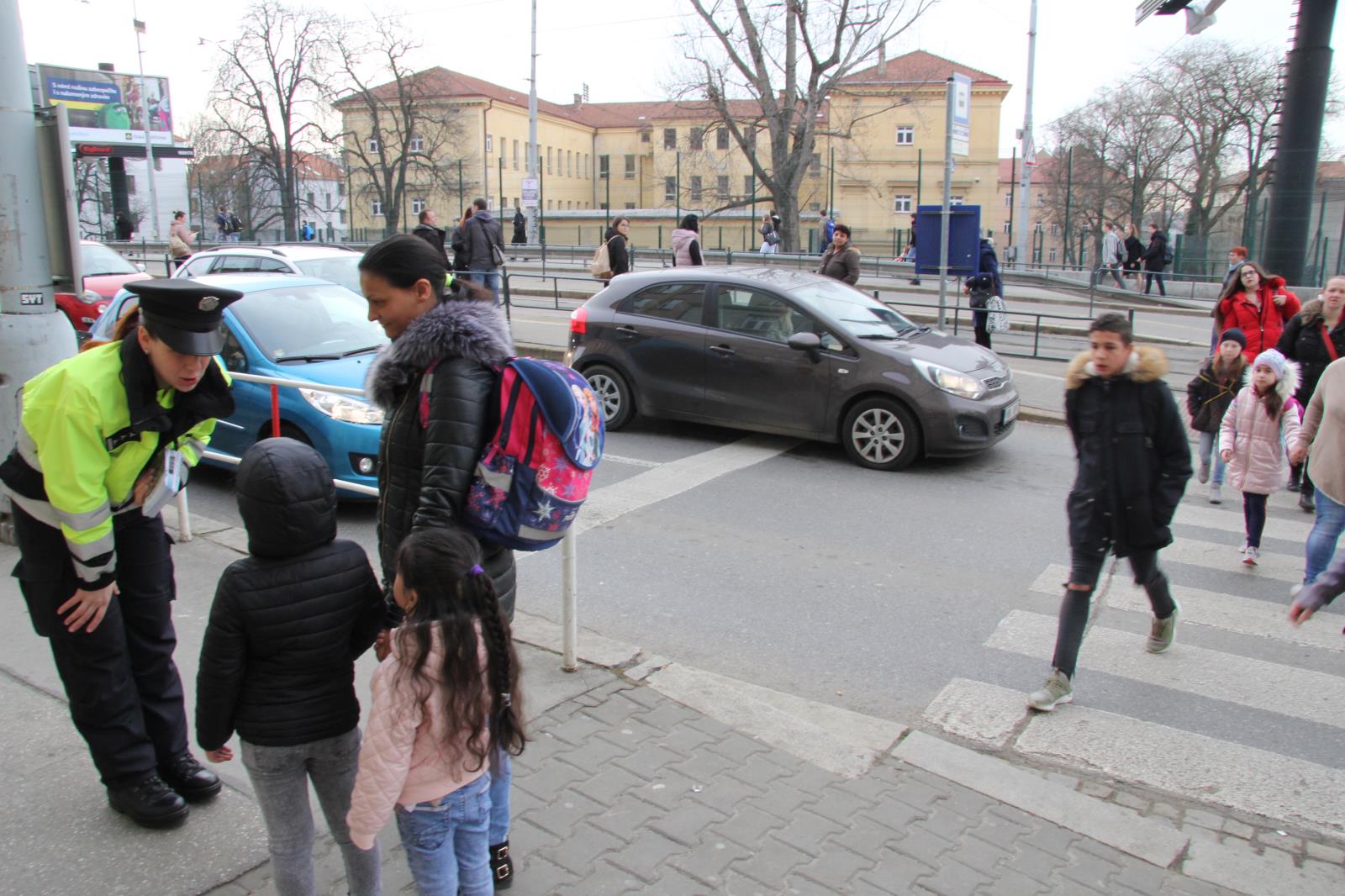 Zebra se za tebe nerozhlédne