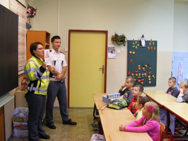 Zebra se za tebe nerozhlédne - září - 2.JPG