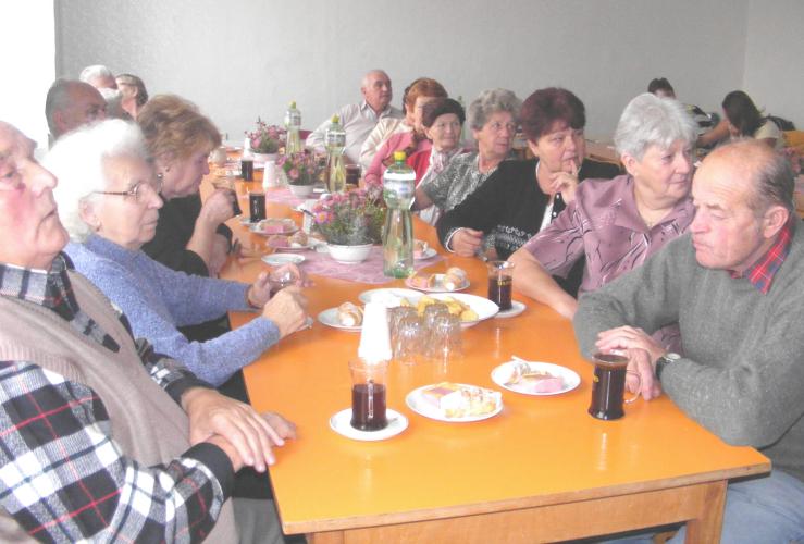 beseda se seniory