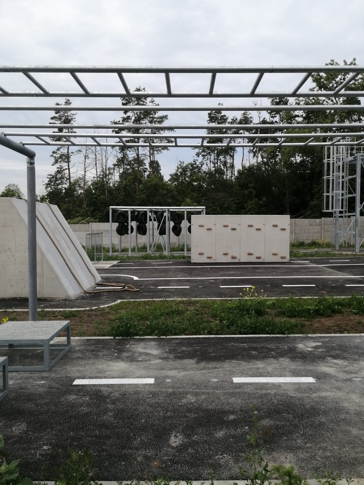 červen 2023