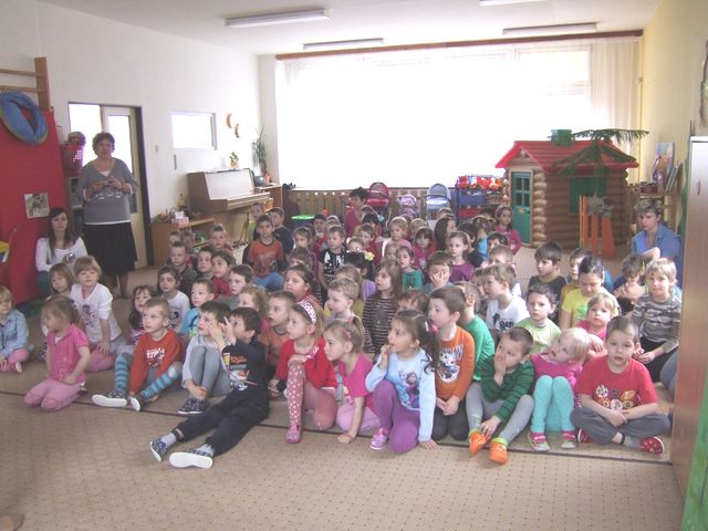 čtení pohádek