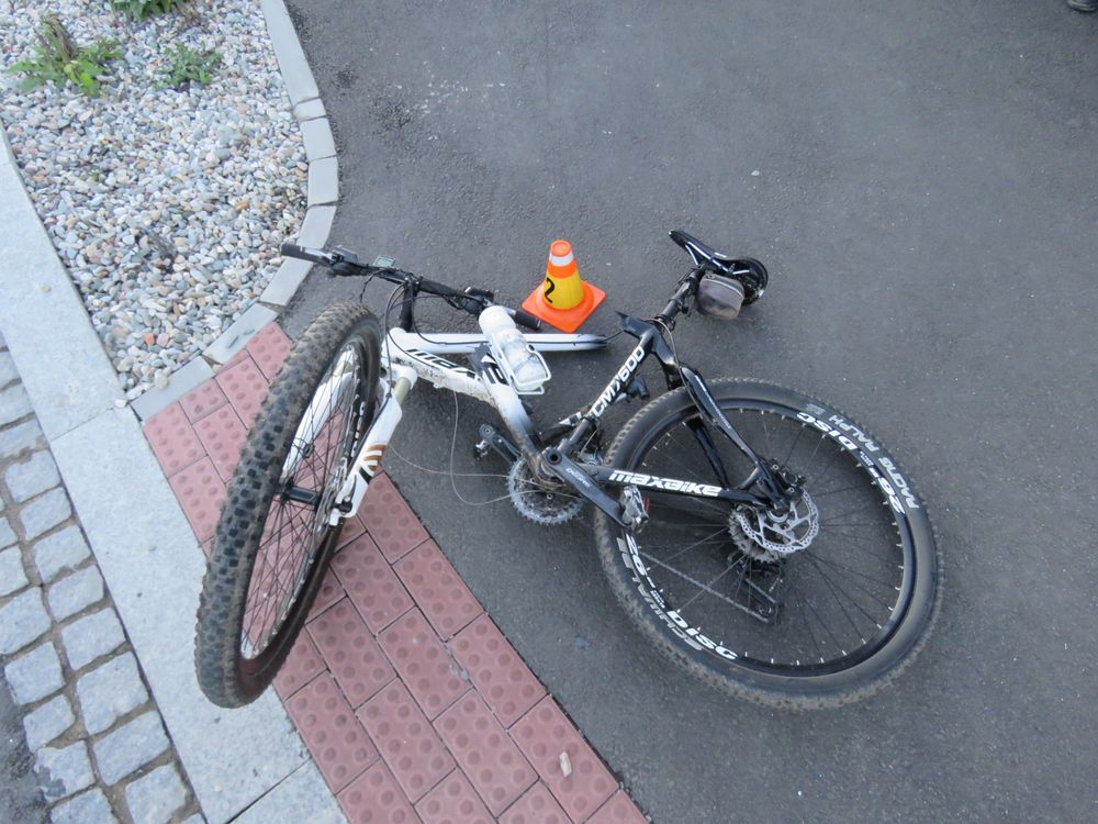cyklista x Peugeot