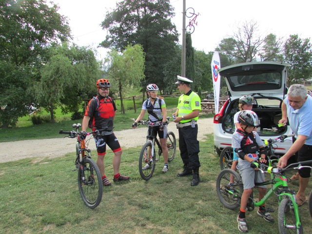 cyklisté - Černá Voda - 2