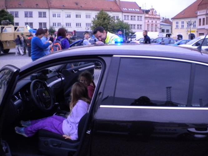 dálniční Škoda Superb.jpg