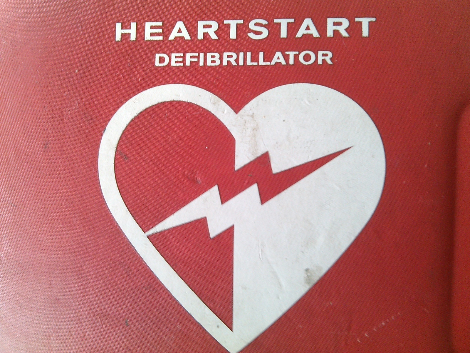 defibrilační přístroj