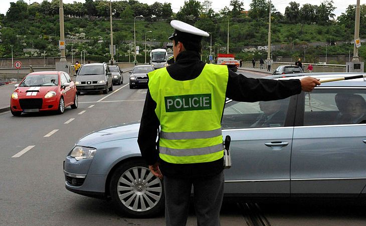 doprava řízení policistou