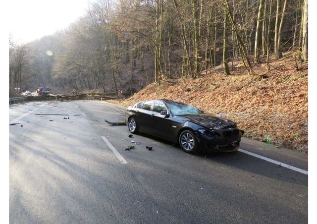 dopravní nehoda BMW